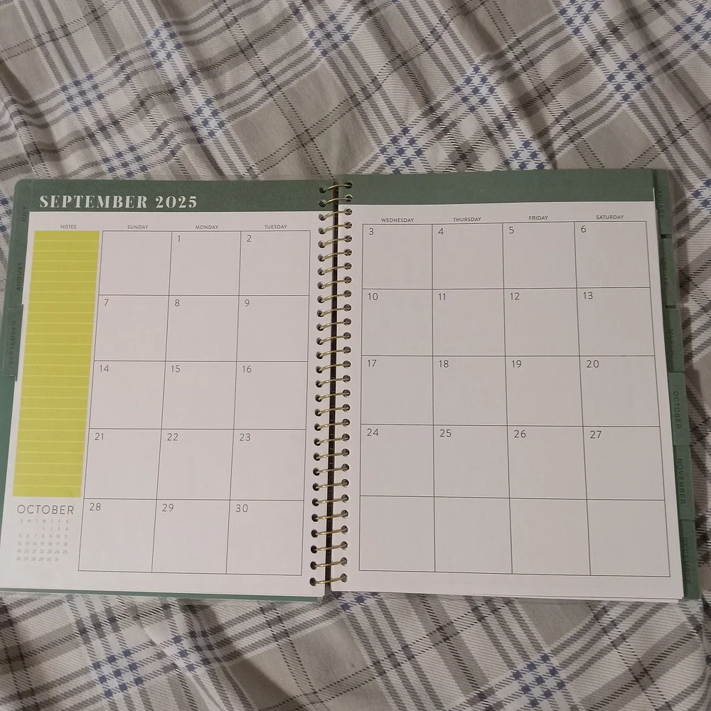 Source Unknown Blue and Gold Home Office Planner